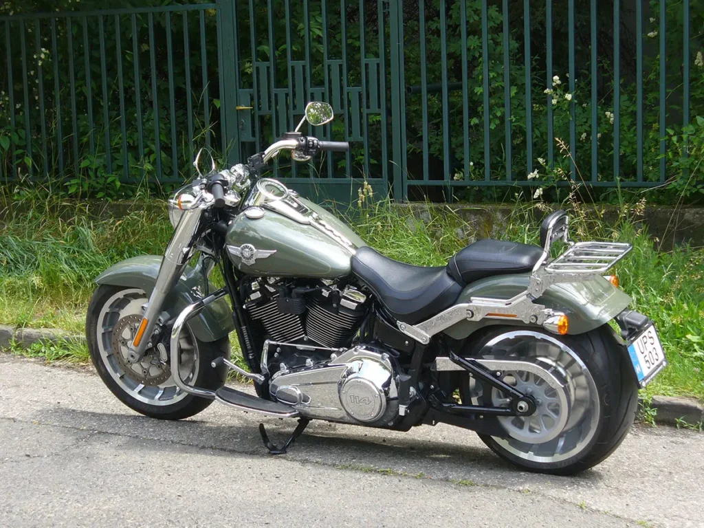 Tesztnapló: Harley-Davidson Fat Boy 114 Tömegrendezvény