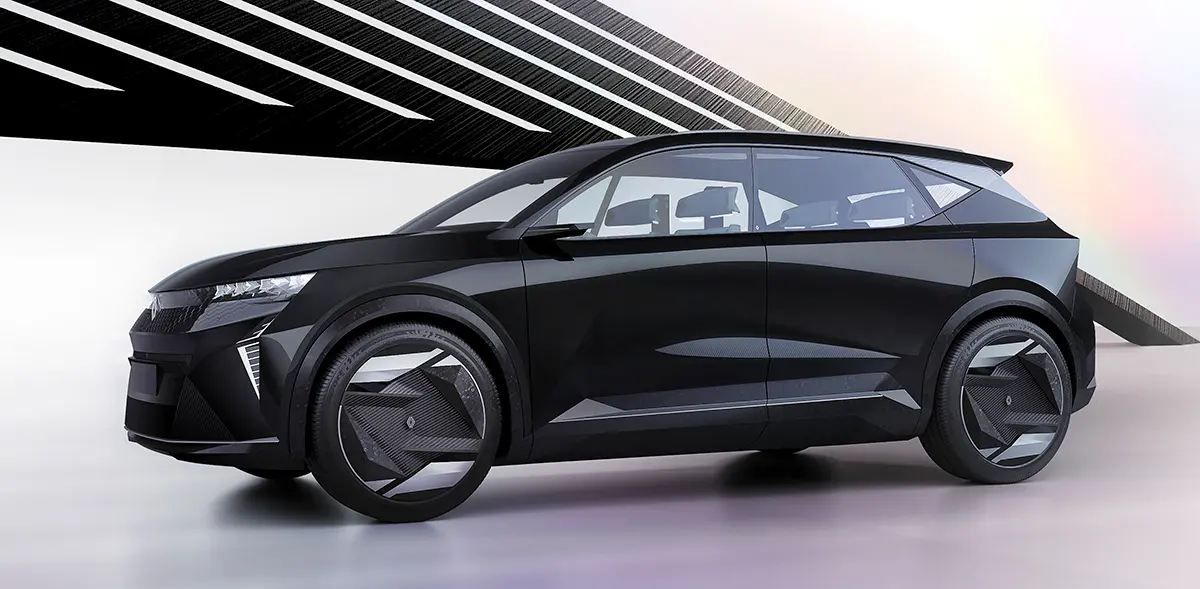 A 4,49 m hosszú Renault Scénic Vision 1,59 m magas, tengelytávja 2835 mm, kerekei 21 colosak