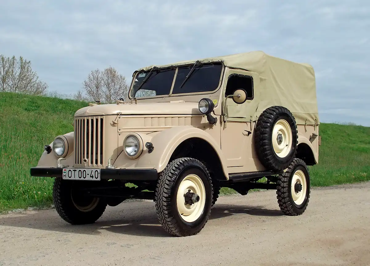 GAZ 69 (1963): A két üzemben, az összes változatból 634 285-öt gyártottak a sorozat 1972-es kifutásáig