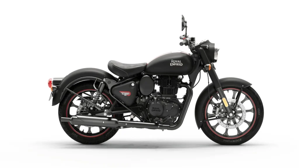 Royal Enfield 350 Classic – a tank 13 l-es, a menetkész tömeg 195 kg