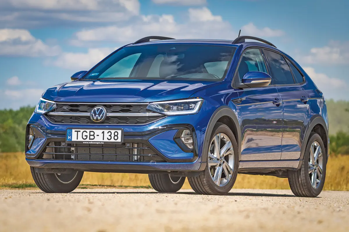 Méhsejt mintás, középen LED fénycsíkos hűtőrácsot és sportosabb fazonú lökhárítókat kap a Volkswagen Taigo R-Line