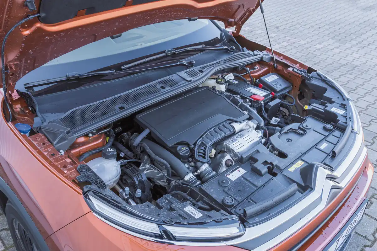 Univerzális az 1,2-es turbós benzines, a PSA-Opel tucatnyi autójában megtalálható