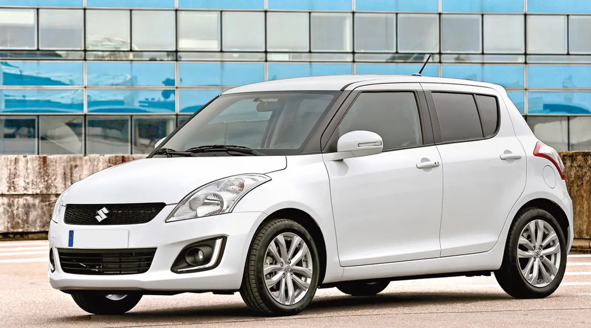 A használt Suzuki Swiftek átlagos ára az idei adatok alapján 1,63 millió, de ezt az átlagot jelentősen rontja a 20 évnél is idősebb példányok adásvétele. A márka igazi slágere a használtpiacon a 2010-től gyártott sorozat