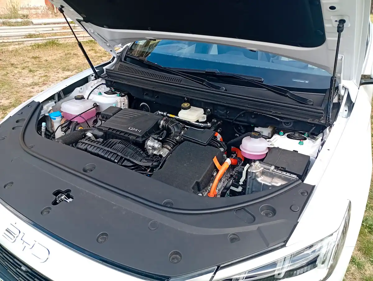 BYD Sealion 5 DM-i motor