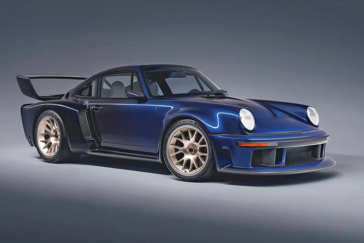 A Singer DLS Turbo Sorcerer alapja a 964-es, de teljesen átalakult a klasszikus forma