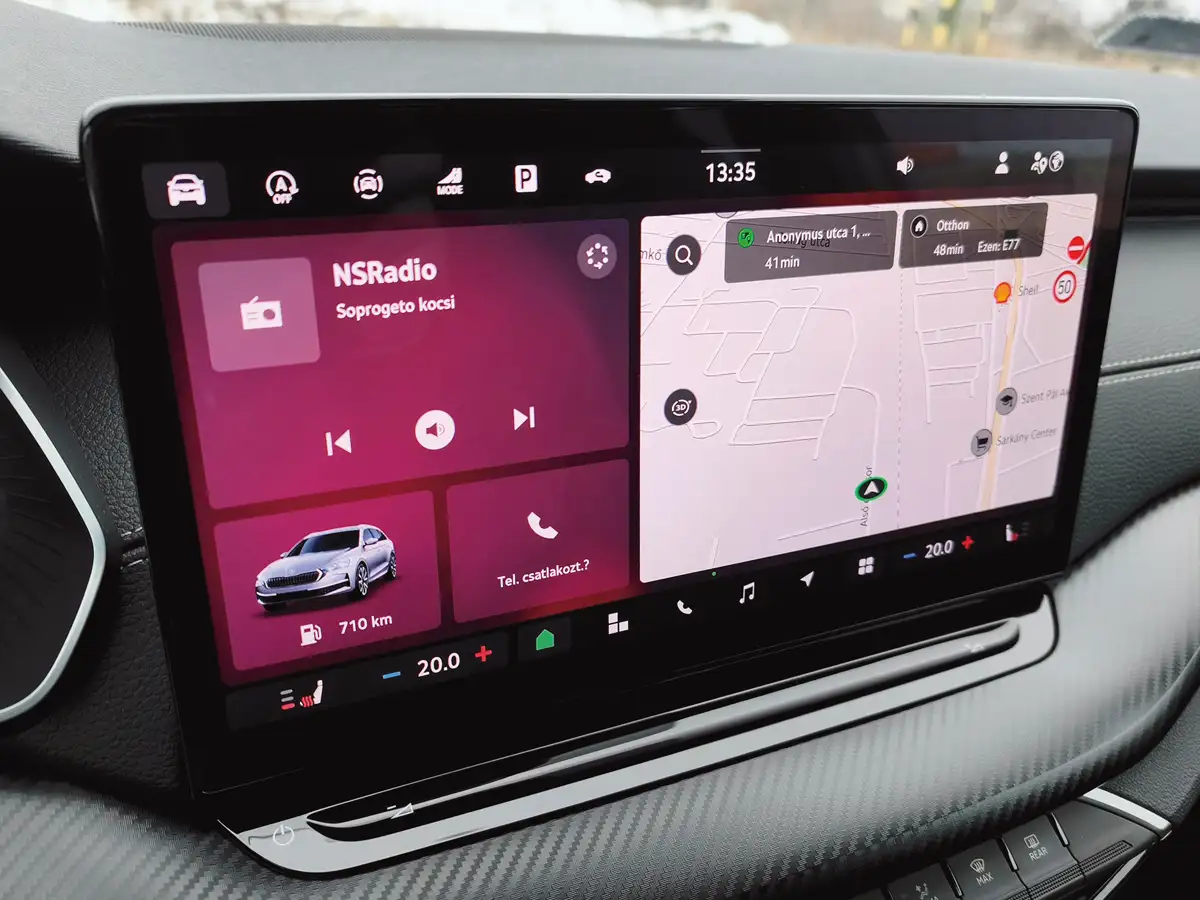 Könnyen áttekinthető és gyors az infotainment